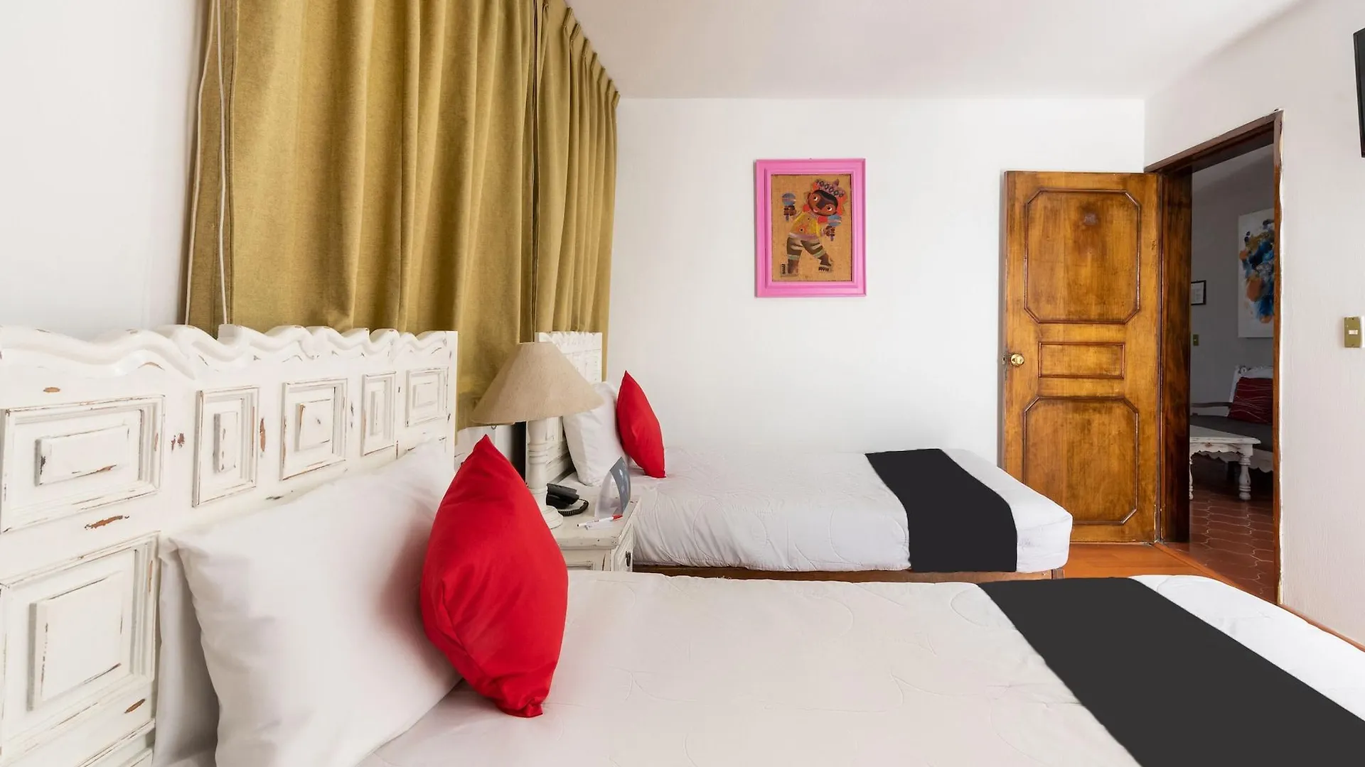 Suites Internacional Zapopan 3*,  Mexico