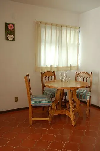 Suites Internacional Zapopan 3*,  Mexico